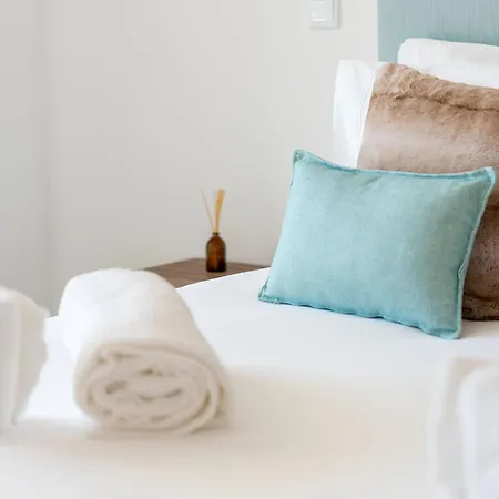 Apartmán Marina View 2 With Pool By Homing *