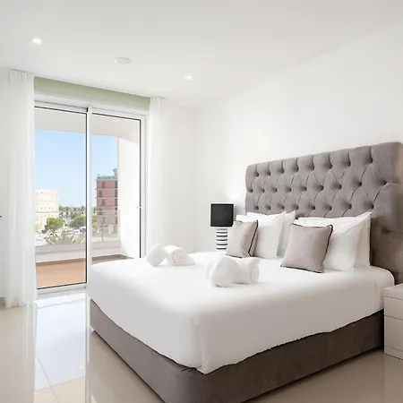 Marina View 2 With Pool By Homing Apartmán *