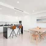 아파트 Marina View 2 With Pool By Homing