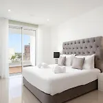 Marina View 2 With Pool By Homing 아파트 *