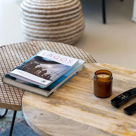 Marina View 2 With Pool By Homing Lagos